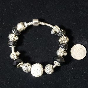 skull charm bracelet